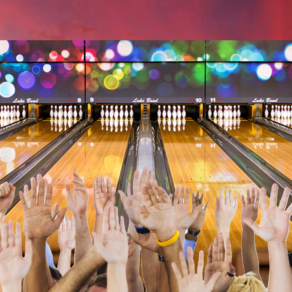 bowlingcenter _hands